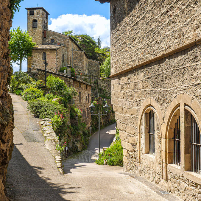 Village de caractère de Malleval dans Le Massif du Pilat