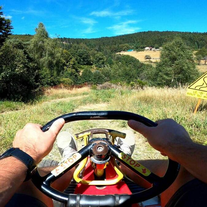 On a testé le dévalkart dans le Pilat !